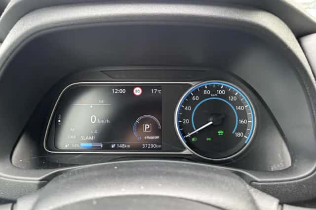 Nissan Leaf (2023) thumbnail 4