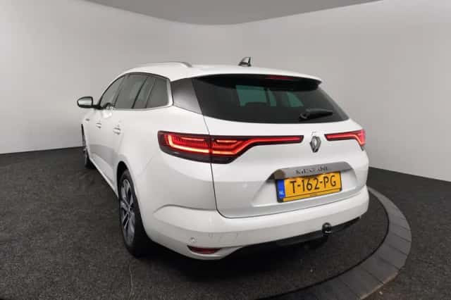Renault Mégane (2023) thumbnail 6