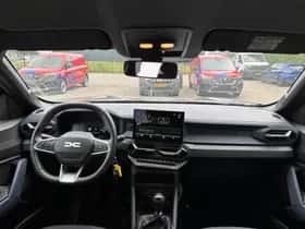 Dacia Duster (2025) thumbnail 3