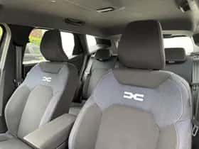 Dacia Duster (2025) thumbnail 7