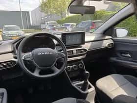 Dacia Sandero Stepway (2023) thumbnail 10