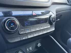 Hyundai Tucson (2019) thumbnail 12