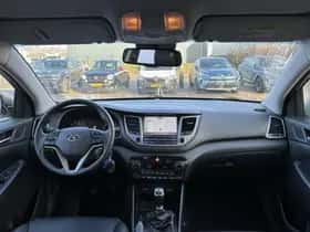 Hyundai Tucson (2019) thumbnail 3