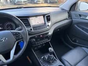 Hyundai Tucson (2019) thumbnail 25