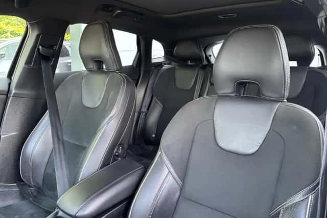 Volvo V40 (2020) thumbnail 6