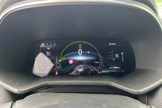 Renault Clio (2023) thumbnail 4