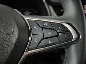Renault Captur (2024) thumbnail 24