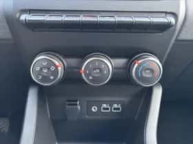 Renault Clio (2024) thumbnail 11