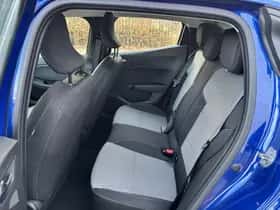 Renault Clio (2024) thumbnail 8