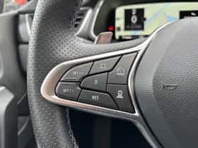 Renault Captur (2025) thumbnail 23