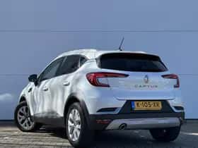 Renault Captur (2021) thumbnail 6