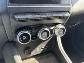 Renault Captur (2021) thumbnail 10