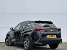 Lexus UX (2020) thumbnail 6