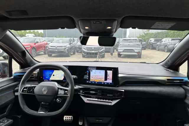 Renault Clio (2026) thumbnail 3