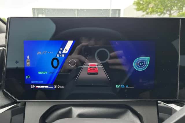 Renault Clio (2026) thumbnail 4
