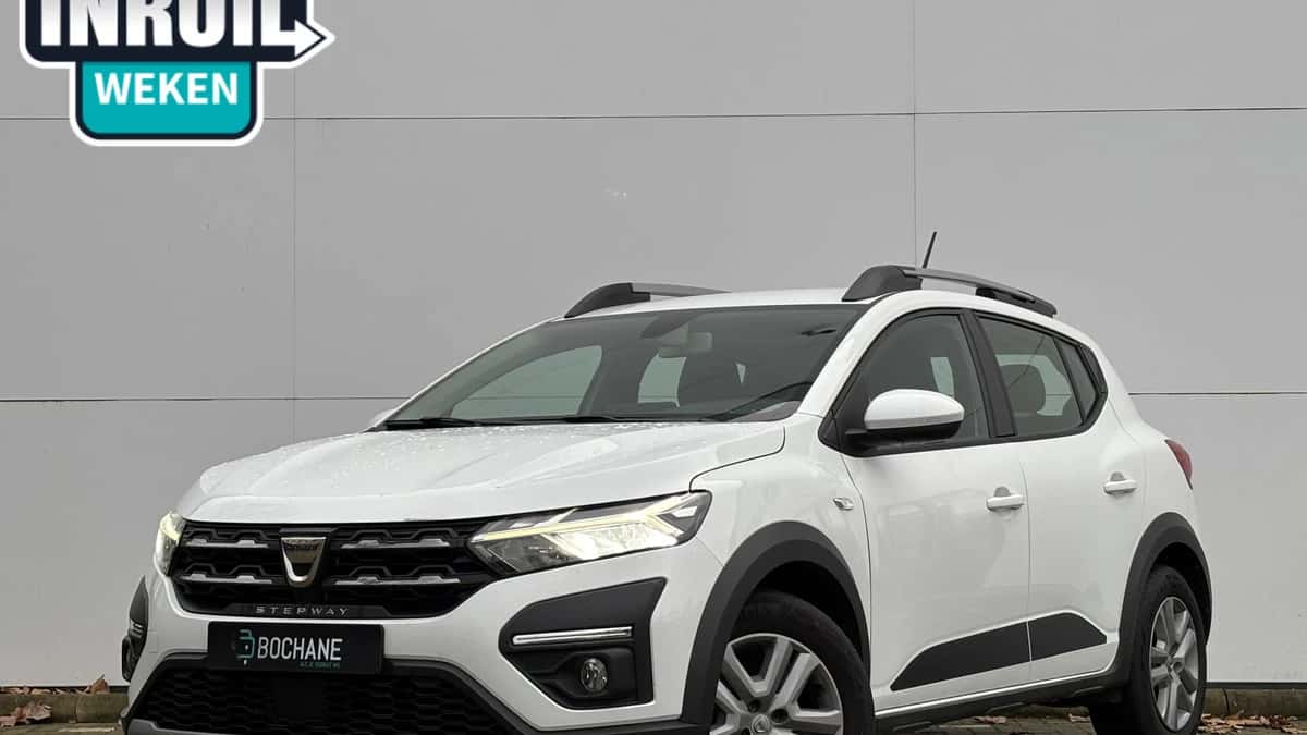 Dacia Sandero Stepway (2023) — foto 1
