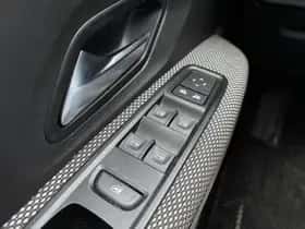 Dacia Sandero Stepway (2023) thumbnail 17