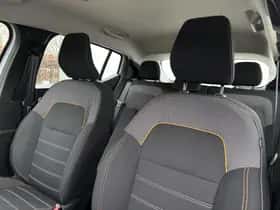 Dacia Sandero Stepway (2023) thumbnail 7