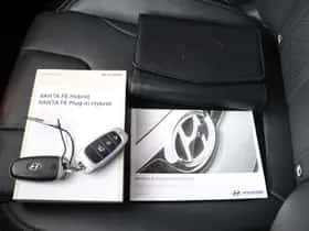 Hyundai Santa Fe (2022) thumbnail 13