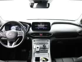 Hyundai Santa Fe (2022) thumbnail 3