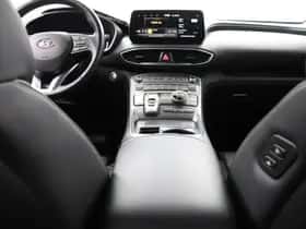 Hyundai Santa Fe (2022) thumbnail 23
