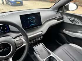 BYD Dolphin (2026) thumbnail 7