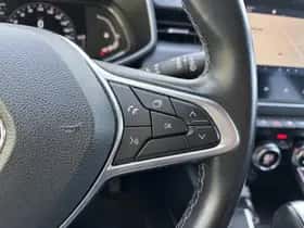 Renault Clio (2020) thumbnail 25