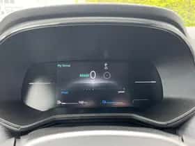 Renault Clio (2024) thumbnail 3