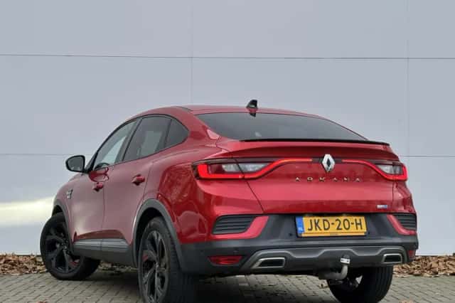 Renault Arkana (2022) thumbnail 6