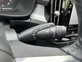 Volvo XC40 (2020) thumbnail 27