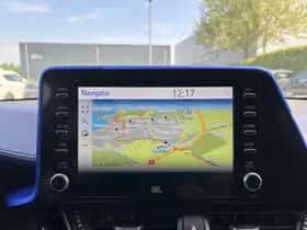 Toyota C-HR (2020) thumbnail 11