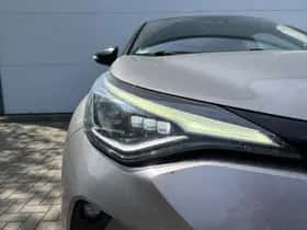 Toyota C-HR (2020) thumbnail 21