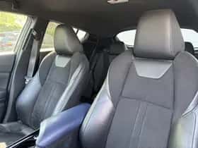 Toyota C-HR (2020) thumbnail 7