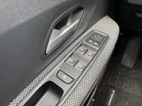 Dacia Sandero Stepway (2023) thumbnail 19