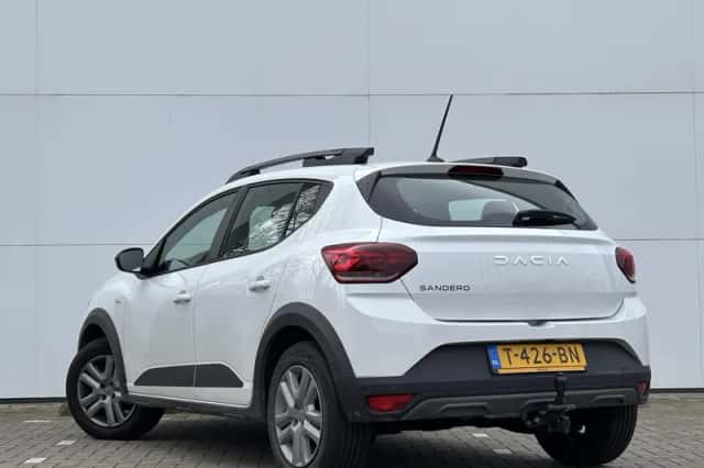 Dacia Sandero Stepway (2023) thumbnail 5