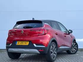 Renault Captur (2024) thumbnail 2