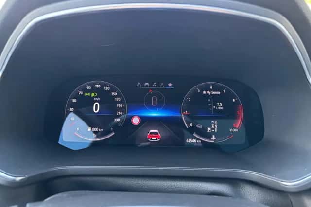 Renault Captur (2024) thumbnail 4