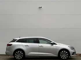 Renault Mégane (2023) thumbnail 17