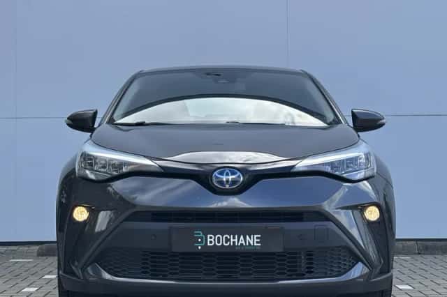 Toyota C-HR (2023) thumbnail 2