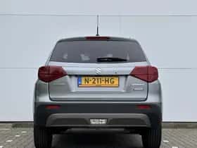 Suzuki Vitara (2021) thumbnail 17