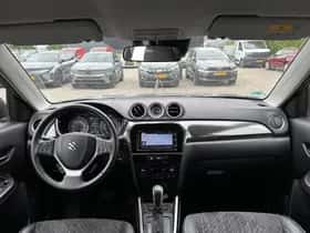 Suzuki Vitara (2021) thumbnail 3