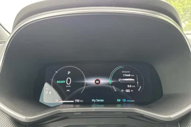 Renault Clio (2025) thumbnail 4
