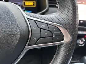 Renault Clio (2024) thumbnail 29