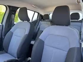 Dacia Sandero Stepway (2024) thumbnail 5