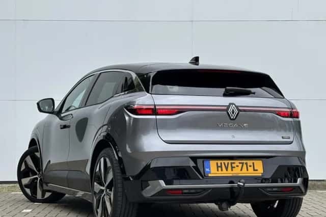 Renault Mégane E-Tech (2025) thumbnail 6