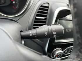 Renault Captur (2019) thumbnail 26