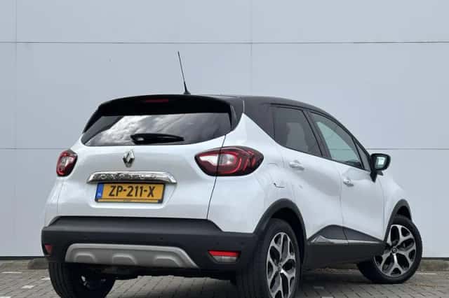 Renault Captur (2019) thumbnail 2