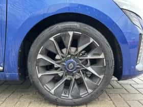 Renault Clio (2024) thumbnail 23