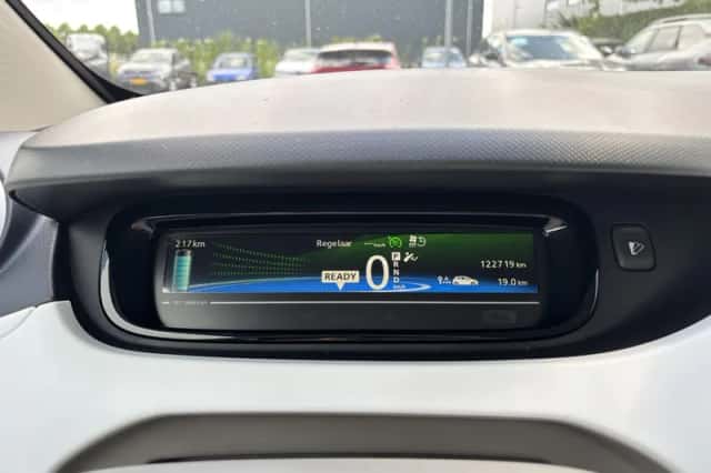 Renault Zoé (2019) thumbnail 6