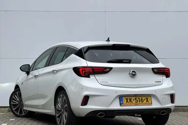 Opel Astra (2019) thumbnail 6